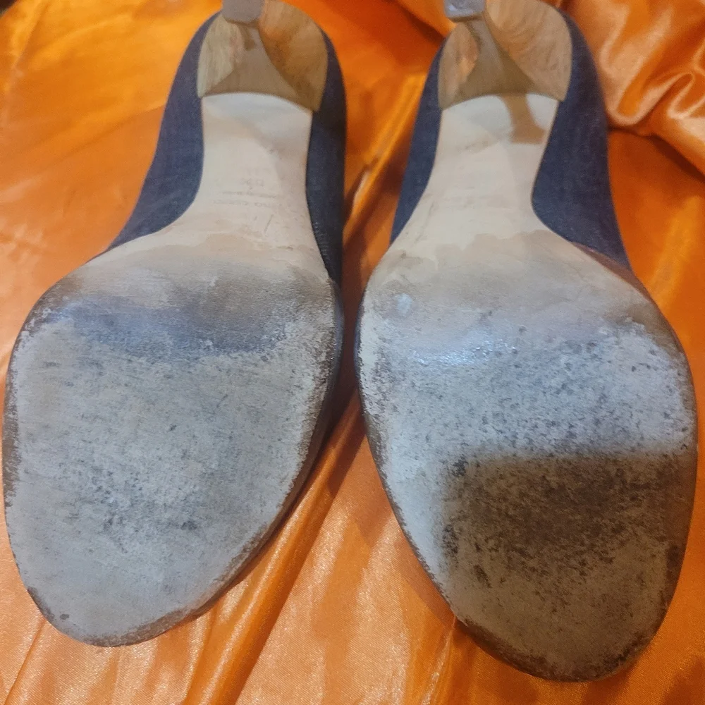 Elegant Denim and Silver Leather Peep-Toe Heels - Picture 7 of 7